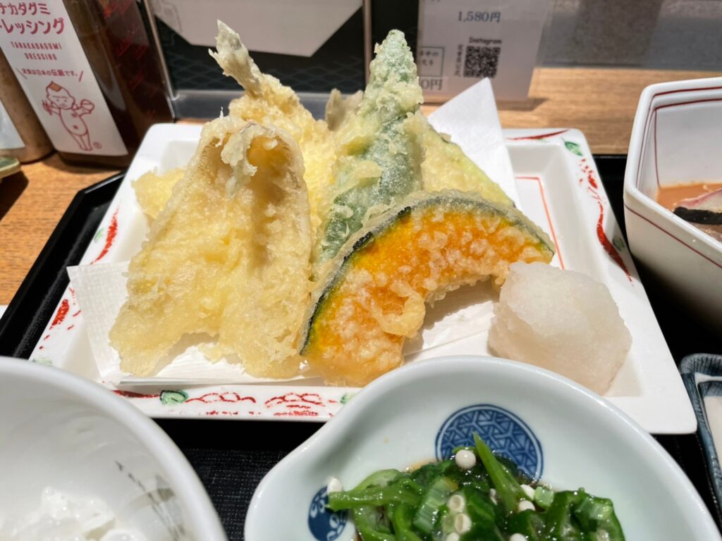 レビュー 福岡天神で海鮮丼 魚定食を食べるのにおすすめのお店を紹介 肥前正宗 食品 グルメ情報サイト